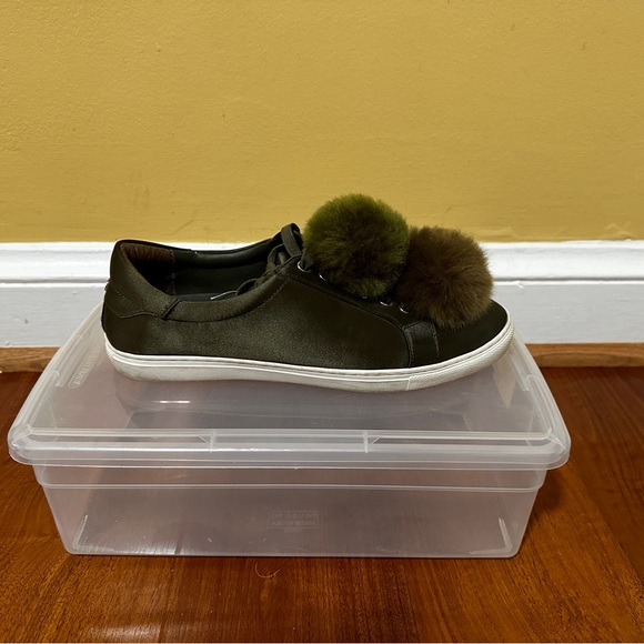 J/Slides - Picture 2 of 6